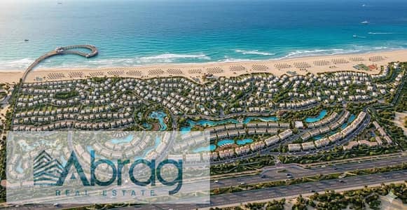 For sale: 200 sq m villa with 5 bedrooms, fully finished, in the North Coast within the PAUSE village, with a 2 km beachfront. Refundable reservation
