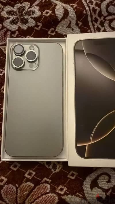 آبل - آيفون 16 برو ماكس
