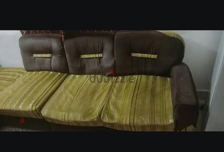 فوزيه اتنين كنةةوكرسي وترابيزة وفوتيه