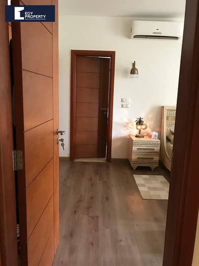 بموقع خيالي شقة متشطبة بالكامل جاهزة للسكن  للبيع في Uptown Cairo - المقطم