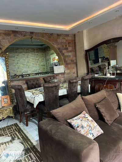 Furnished 200 sq m rooftop apartment for rent in the Second Villas District, Fifth Settlement, near Cairo Festival City.