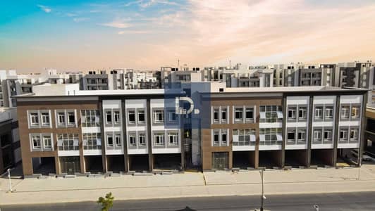 Get it immediately and live in luxury in the heart of October Gardens! With the lowest down payment and the longest repayment period, own your apartment in a charming strategic location in the Rock Eden compound, right next to