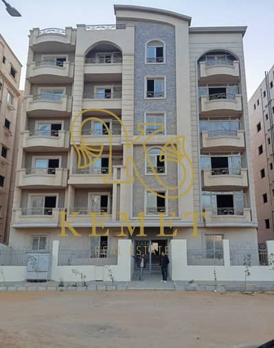 An apartment on a repeated floor with two bedrooms, front-facing, and an open view. Ready for immediate delivery with an electric meter and an elevato