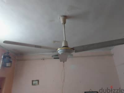 ٣ مراوح سقف شبه جديد للبيع