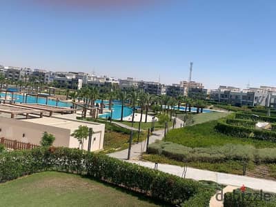 شاليه للايجار في امواج الساحل الشمالي على البحيره الثالثه
