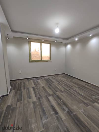Apartment for rent, 155 sqm, super-lux finish, located in Zahraa El Maadi (Lower Al-Merag, 8th Neighborhood).
