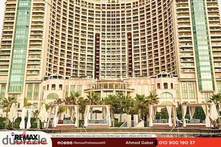 موقع مميز فيو بحر شقه للبيع سان ستيفانو