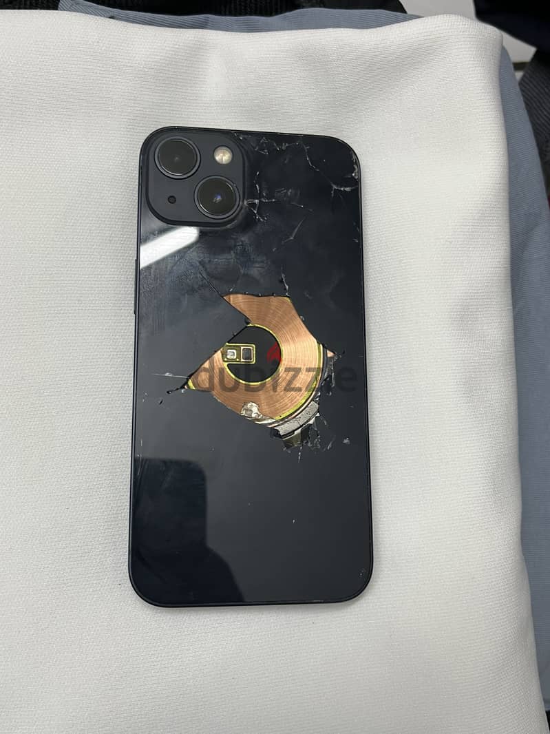 Apple - iPhone 13 6