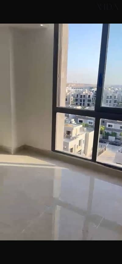 Golden opportunity luxury penthouse in Sun Capital Hadayek October prime location stunning view immediate delivery secure investment
