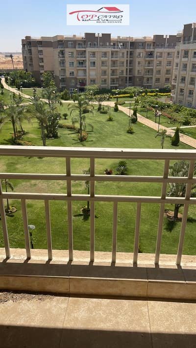 Apartment for rent – B11 (Vacant Law) Apartment details:  * Area: 133 meters * 3 bedrooms * 2 bathrooms * Wide garden view  Rental conditions:  * Vacant Law * Monthly rent: