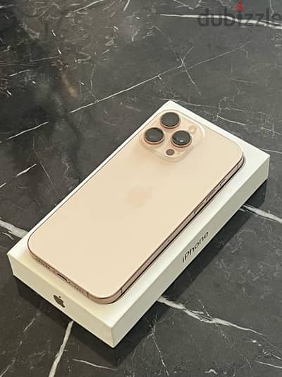 Apple - iPhone 16 Pro Max