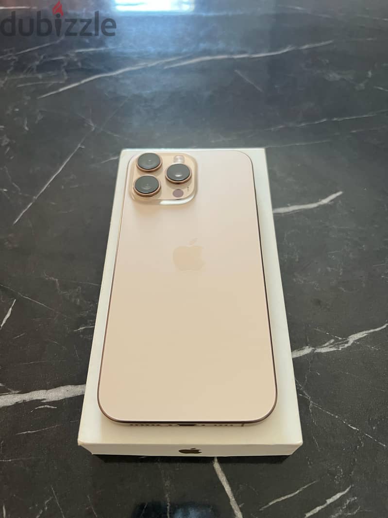 Apple - iPhone 16 Pro Max 2