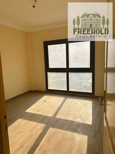 **140 sqm unfurnished apartment for rent in Madinaty B8, with kitchen, dressing room & gas. Street view, prime location minutes from services and the