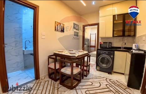 وحدة فندقية متشطبة ومفروشة بالكامل بالمنصورة.