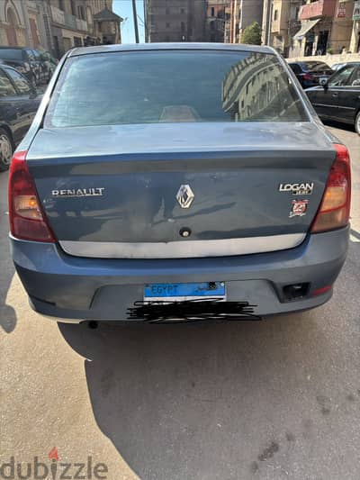 Renault Logan 2013