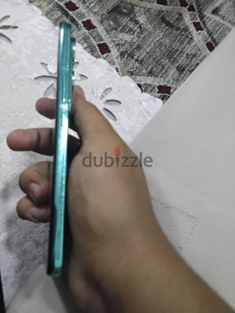 Vivo V50 lite 4G 8