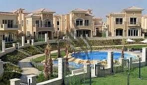 فيلا للبيع في سيزونز  التجمع الخامس موقع متميز و اقل من سعر السوق Seasons