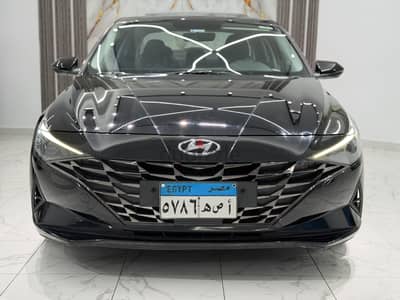 هيونداي إلينترا 2022
