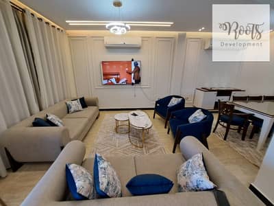 للايجاراليومي فيلا مفروشه بالتكييفات والاجهزة في مارينا 5 الساحل الشمالى  Villa for daily rent with garden, fully furnished in Marina 5 - North Coast