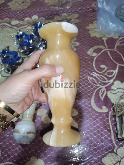 فازات وشمعدان