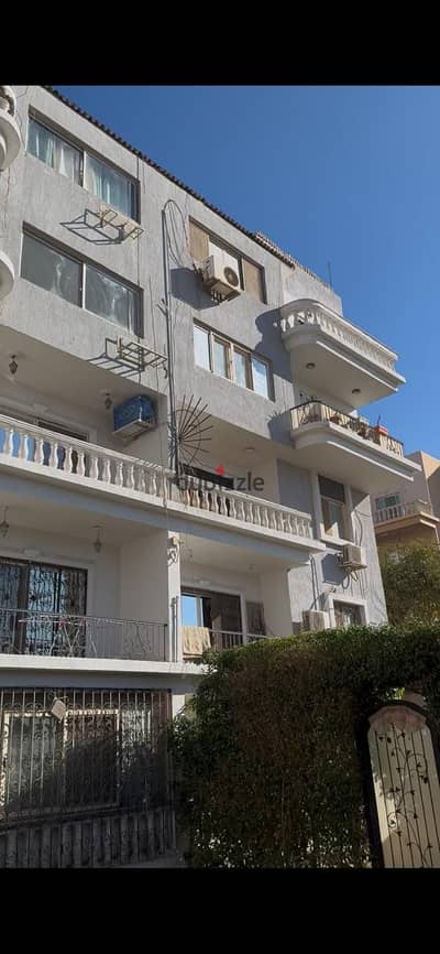 شقة أرضى بجاردن فى كومبوند حى المصراوية على شارع للتسعين الجنوبى و كونكورد بلازا Prime location ٣ غرف و ٢ حمام چاكوزى سارچمين الألماني و جاردن 150متر البيع يشمل المطبخ