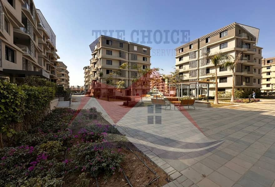 Resale Penthouse with private location RTM 0 Resale Penthouse with private location RTM 0