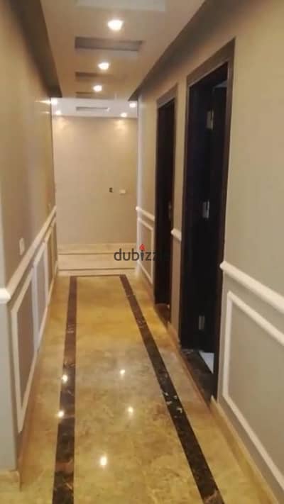 شقة 200م للايجار تشطيب مميز كمبوند زايد ديونز الشيخ زايد zayed dunes shiekh zayed