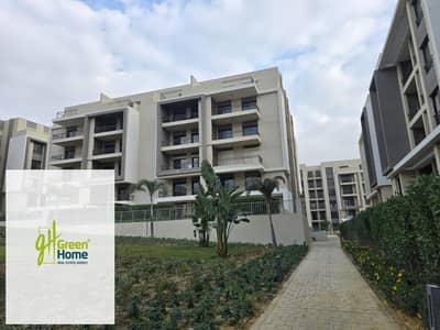 شقة بموقع مميز للبيع في فيفث سكوير المراسم التجمع الخامس متطبة بالتكييفات Fifth Square El Marasem
