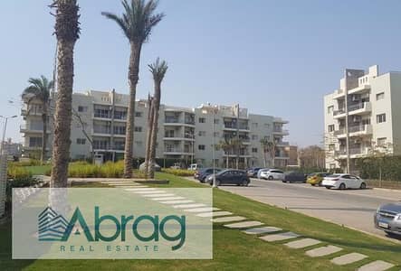 For sale apartment 112m with kitchen, appliances, and air conditioners inside The Address Sheikh Zayed