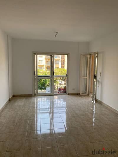 Apartment for sale Great price ready to move in Typical floor 131m 3 bedrooms Price negotiable with owner in Al Rehab 2 - Phase 8 - New Cairo