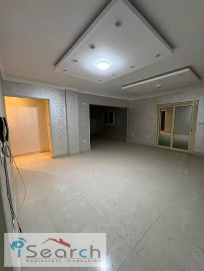 135m apartment with kitchen -instant delivery - fully finished - super lux - for sale in ashrafya Compound - Fifth Settlement - New Cairo