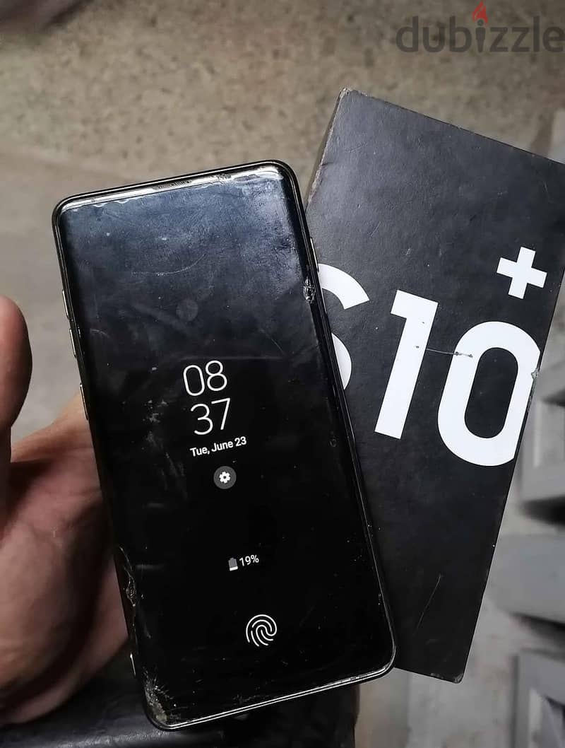 Samsung S10 Plus 4