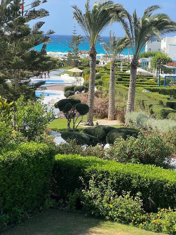 فرصة نادرة لامتلاك آخر توين هاوس داخل Mountain View Ras El Hikma بإطلالة بحريه مميزه
