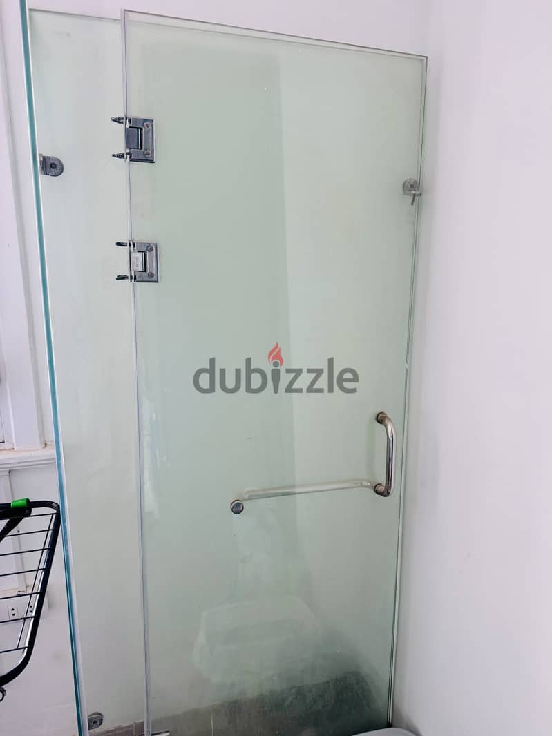 Glass shower cabin 1