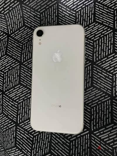 Apple - iPhone XR