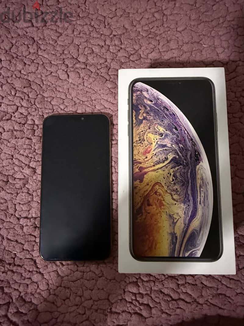 Apple - iPhone XS Max 1