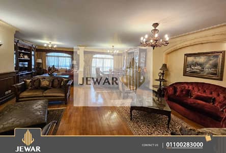 For sale, an apartment in Roshdy with an area of 205 square meters on the main Syria Street.
