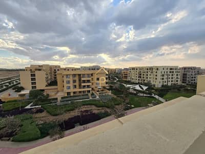 رووف للايجار في تولوا اويست