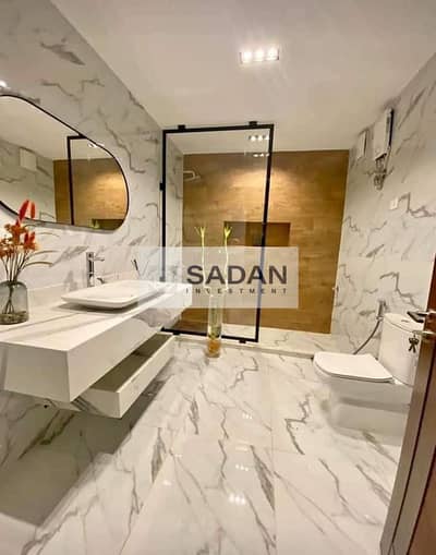 Fully finished apartment for sale with air conditioning in Rivali Compound, in a prime location directly opposite Hyde Park. Rivali New Cairo        .