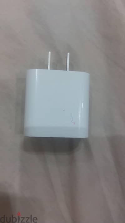 شاحن apple 20 watt