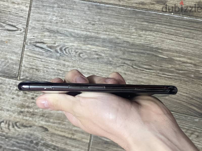 Apple - iPhone 11 Pro Max 4