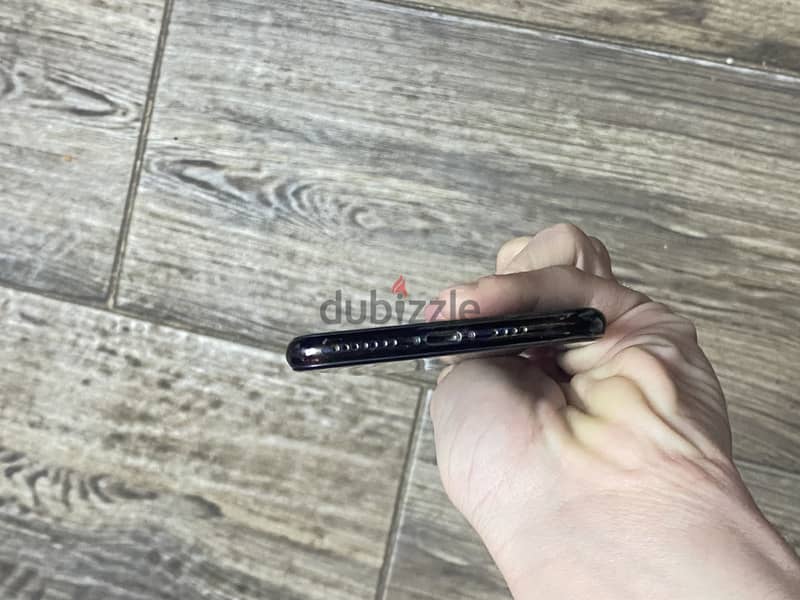 Apple - iPhone 11 Pro Max 7