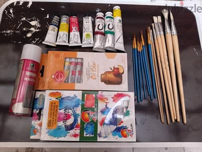 ادوات رسم و الوان زيت جديدة