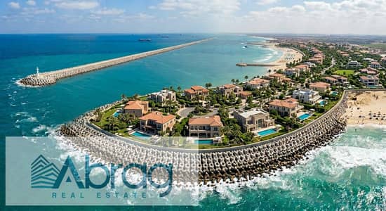 شاليه 3 غرف للبيع على البحر بالتشطيب مقدم 900 الف قسط 10 سنين الساحل الشمالي
