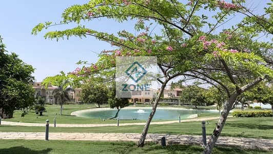 فيلا منفصلة للبيع في مدينتي نموذج E فيو مفتوح علي البحيرات بدون تشطيب بموقع مميز جدا