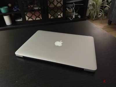 زيرو Apple Macbook Pro i5