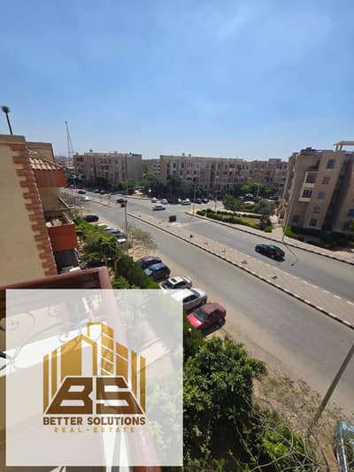 شقه للبيع بمدينة العبور - الحي التامن نزهة العبور