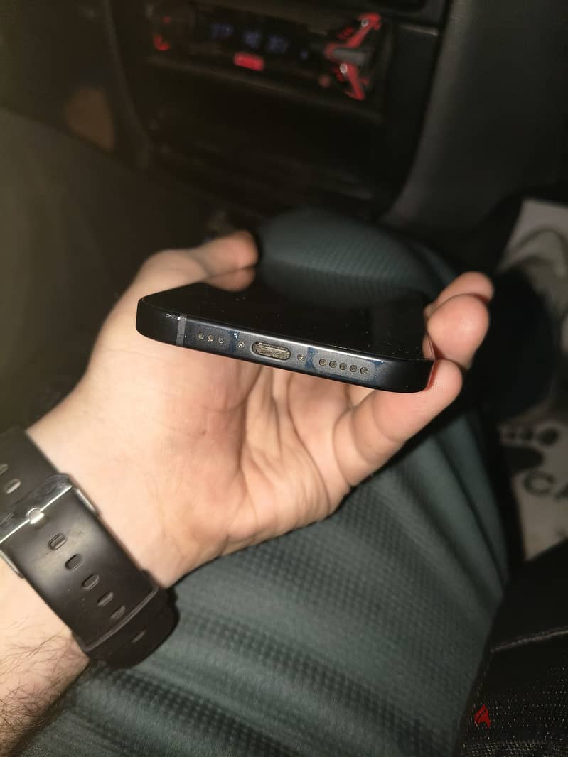 Apple - iPhone 15 1