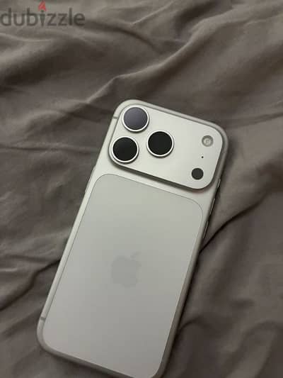 iPhone 17 pro max