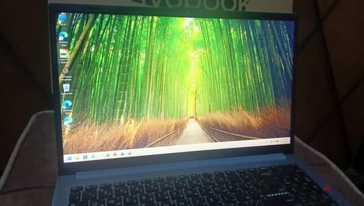 لاب توب Asus Vivobook Go 15 كسر زيرو بالضمان والكرتونة - Ryzen 3 DDR5
